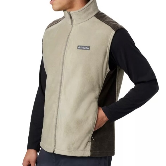 Columbia Other - COLUMBIA FULL ZIP FLEECE 2 TONED VEST